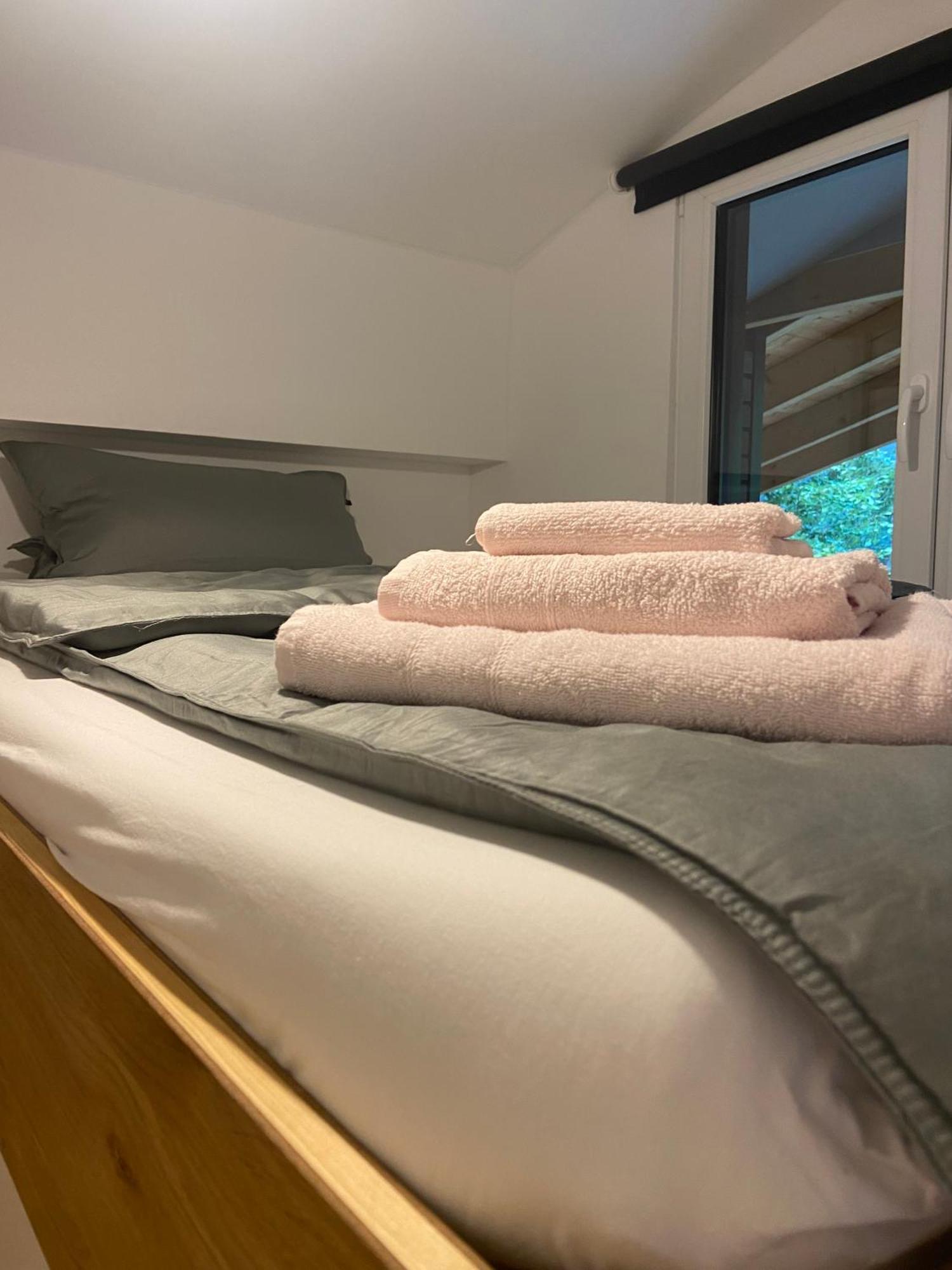 Modernes Tinyhouse Trailer Cabins Am Waldrand - Mit Seezugang Eging Buitenkant foto